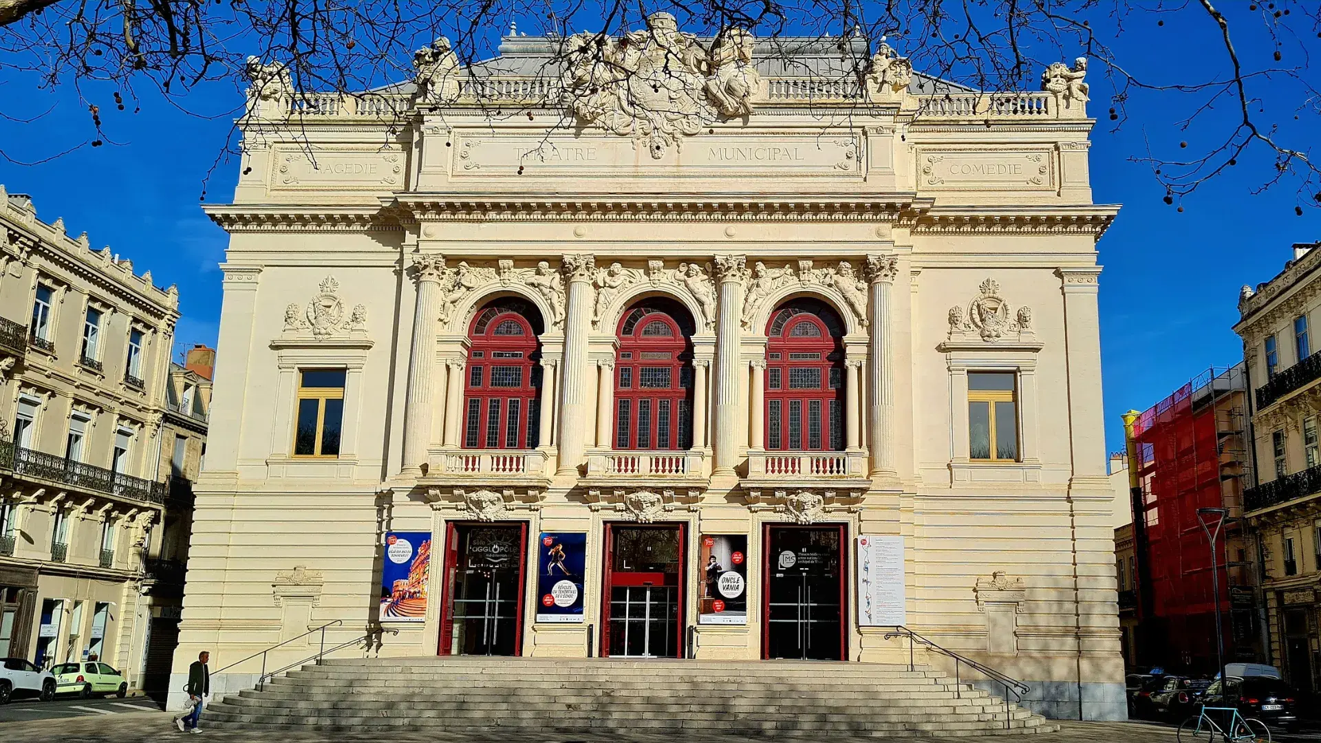 Visite guidée les quatre ponts et scène nationale